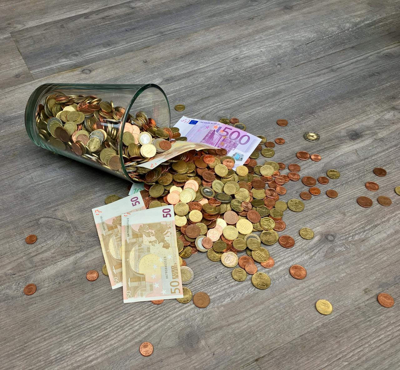 Het succes en het geld van Linda de Mol